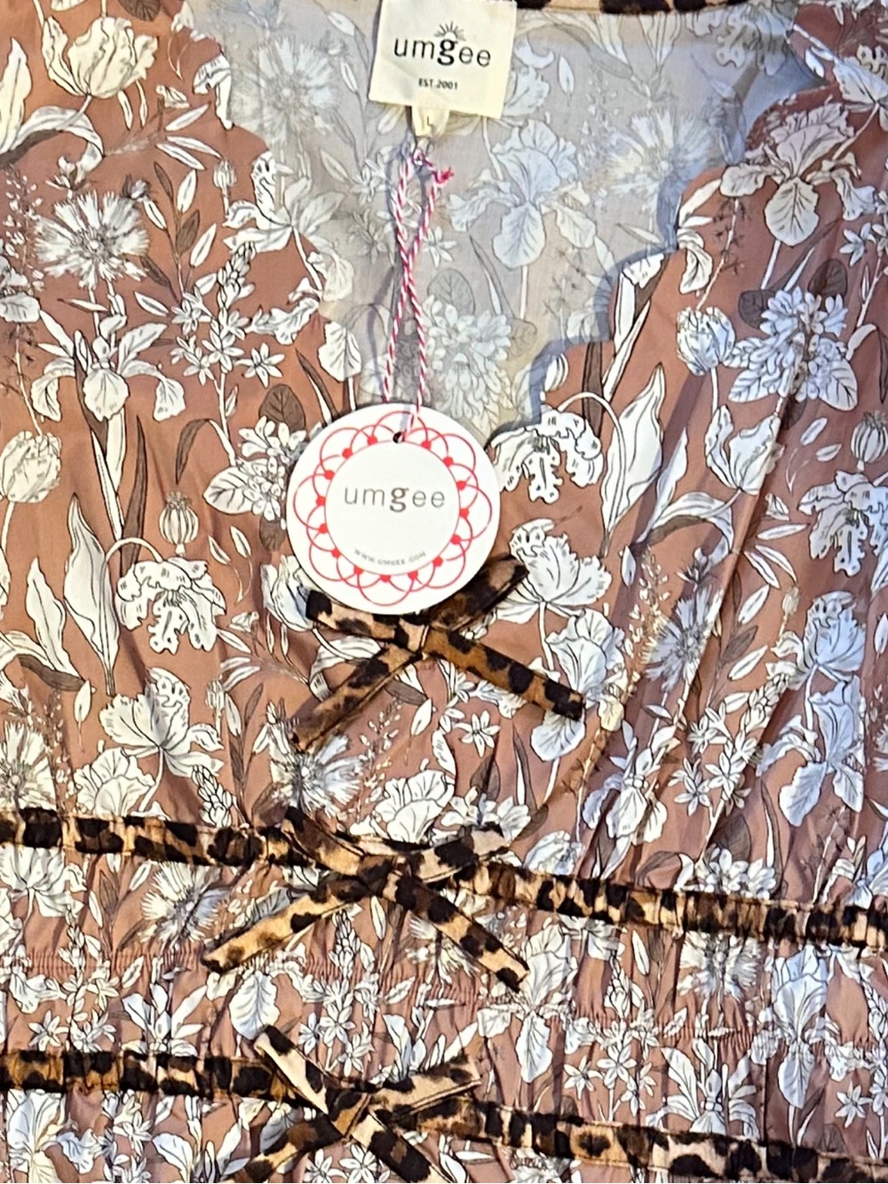NWT Umgee Floral Print & Leopard Trim Peplum Top Size L - Picture 4 of 4